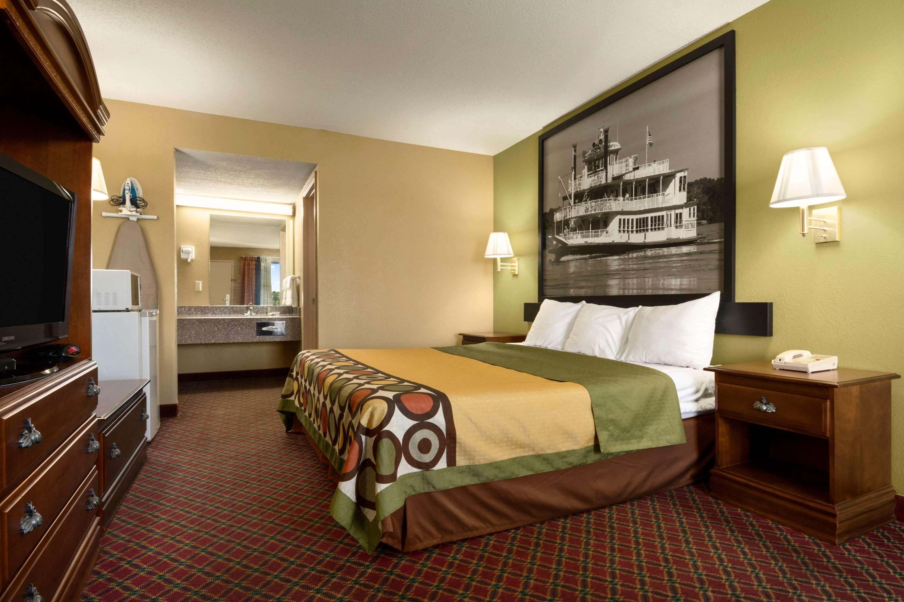 Super 8 By Wyndham Hattiesburg North Εξωτερικό φωτογραφία