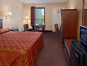 Super 8 By Wyndham Hattiesburg North Εξωτερικό φωτογραφία